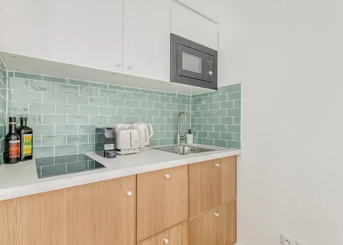 Charming Little House In Th Heart Of Batignolles Διαμέρισμα *